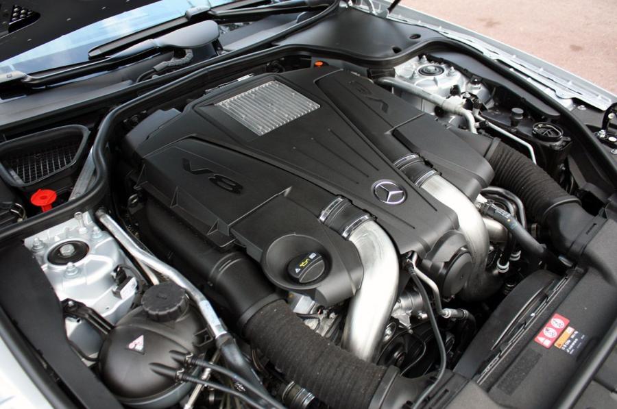  Mercedes-Benz SL550 2013 года  (фото 27 из 51)